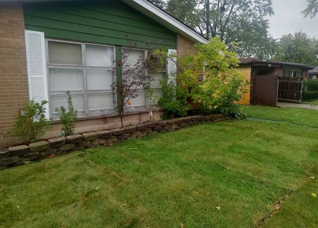 Property at 310 New Salem St, Park Forest, IL 60466, 3 beds, 1.5 baths