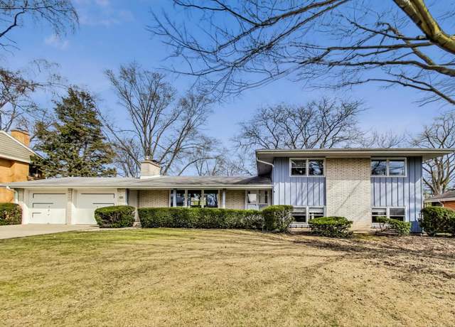 Property at 309 N Dale Ave, Mount Prospect, IL 60056, 4 beds, 2.5 baths