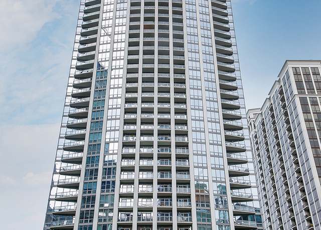 Property at 1235 S Prairie Ave #04, Chicago, IL 60605