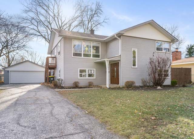 Property at 2105 George St, Rolling Meadows, IL 60008, 4 beds, 2 baths