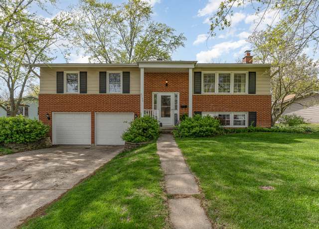 Property at 6736 Patton Dr, Woodridge, IL 60517, 3 beds, 2 baths