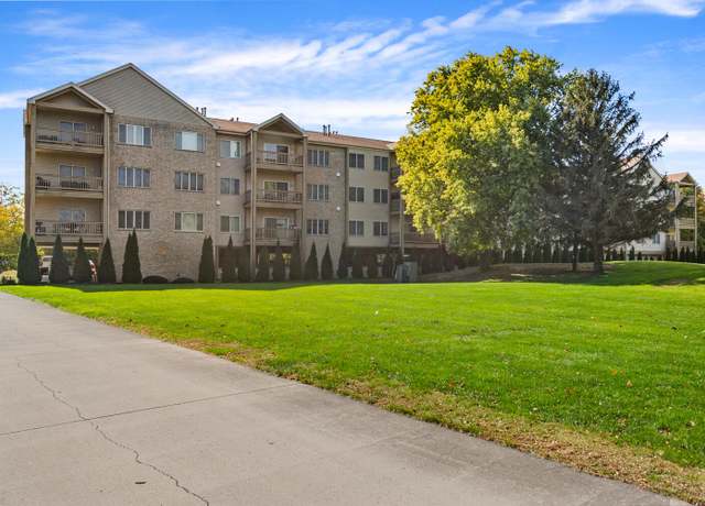 Property at 3801 Clubhouse Dr #306, Champaign, IL 61822, 2 beds, 2 baths