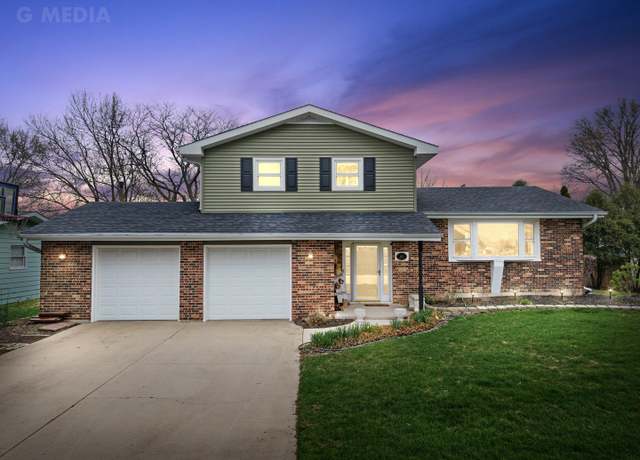 Property at 135 Barb Blvd, Dekalb, IL 60115, 3 beds, 1.5 baths