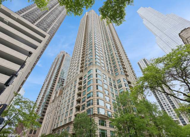Property at 25 E Superior St #2403, Chicago, IL 60611, 2 beds, 2 baths