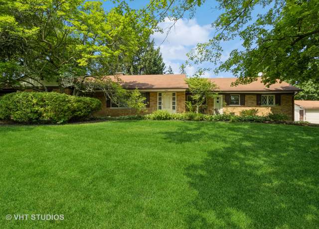 Photo of 2920 Willow Rd, Northbrook, IL 60062