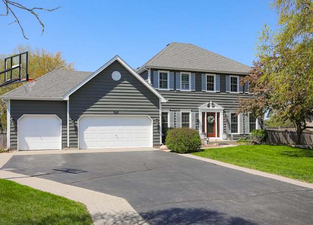 Property at 3741 Persimmon Dr, Algonquin, IL 60102, 4 beds, 3.5 baths