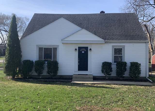 Property at 26W441 Geneva Rd, Wheaton, IL 60187, 3 beds, 2 baths