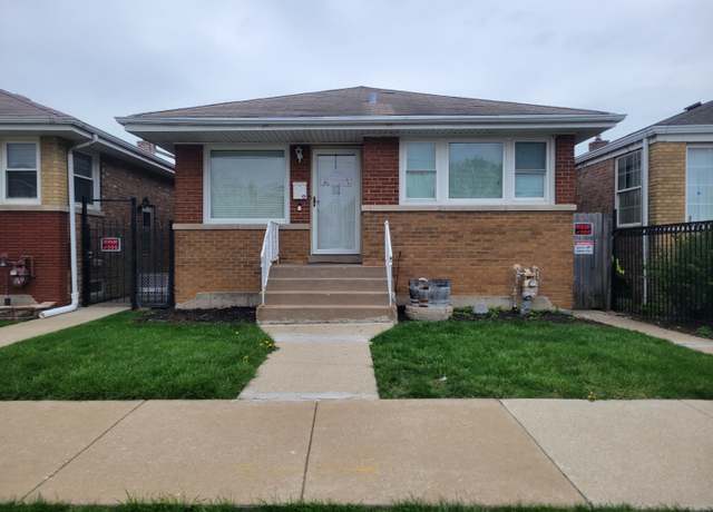 Property at 825 N Kildare Ave, Chicago, IL 60651, 4 beds, 2 baths