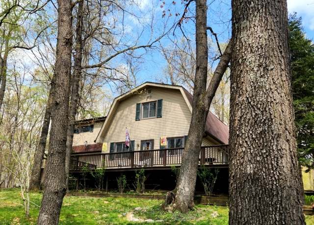 Property at 1810 Tanglewood Dr, Varna, IL 61375, 3 beds, 2.5 baths