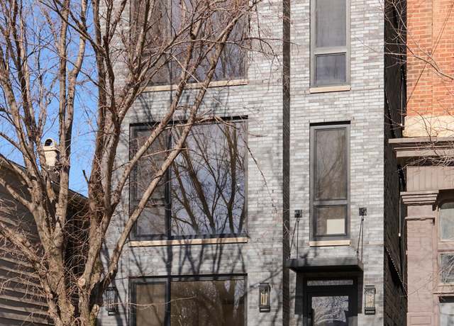 Property at 1402 W Chestnut St #3, Chicago, IL 60642, 4 beds, 3.5 baths