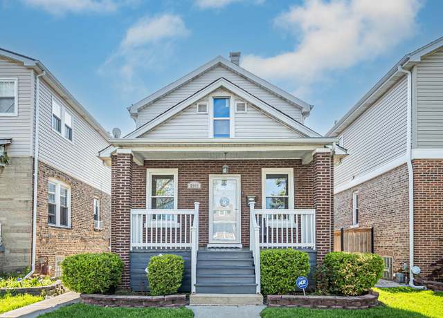 Property at 2906 N Menard Ave, Chicago, IL 60634, 3 beds, 3 baths