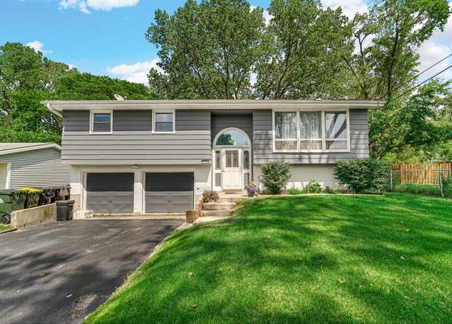 Property at 1306 Monroe St, Lake In The Hills, IL 60156, 4 beds, 2 baths