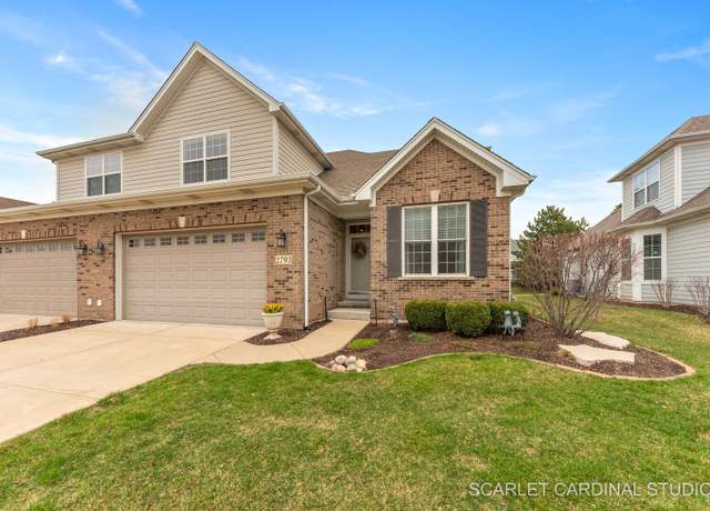 Property at 2793 Nicole Cir, Aurora, IL 60502, 3 beds, 2.5 baths