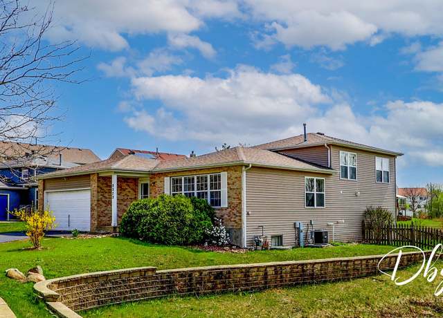Property at 2272 Iroquois Ln, Round Lake Heights, IL 60073, 3 beds, 2 baths