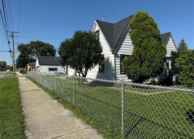Property at 4756 S Lockwood Ave, Chicago, IL 60638, 3 beds, 1.5 baths