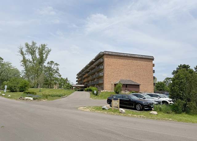 Property at 8025 Woodglen Ln #307, Downers Grove, IL 60516, 2 beds, 1 bath