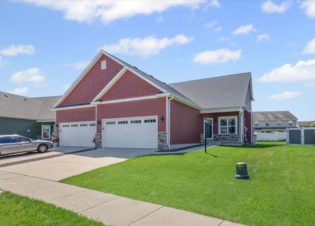 Property at 3423 Boulder Ridge Dr, Champaign, IL 61822, 4 beds, 3.5 baths