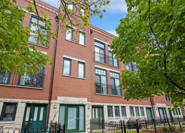 Property at 2038 W Warner Ave #103, Chicago, IL 60618, 2 beds, 2 baths