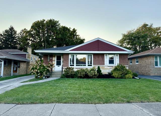 Property at 1010 Meadowcrest Rd, La Grange Park, IL 60526, 3 beds, 1 bath