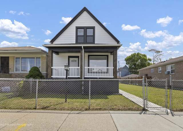 Property at 9045 S Carpenter St, Chicago, IL 60620, 4 beds, 3 baths