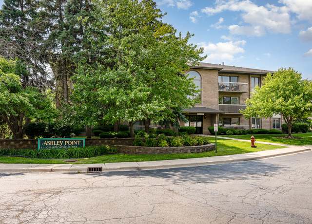 Property at 1068 Ashley Ct N Unit 2A, Lockport, IL 60441, 2 beds, 2 baths