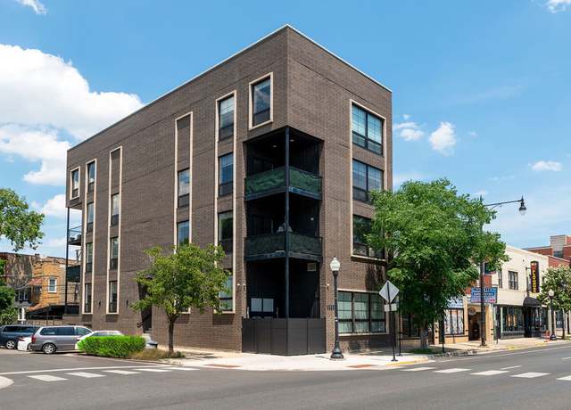 Property at 3024 W Irving Park Rd Unit 1S, Chicago, IL 60618, 3 beds, 2.5 baths