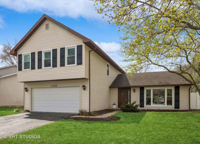 Property at 2490 Hedge Row Dr, Aurora, IL 60502, 3 beds, 3 baths
