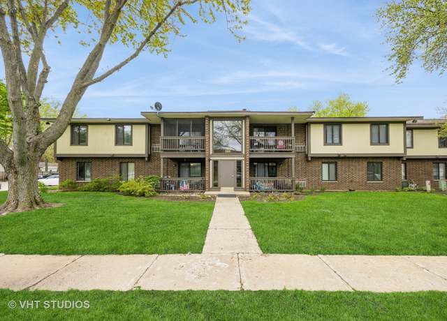 Property at 568 Somerset Ln #7, Crystal Lake, IL 60014, 2 beds, 2 baths