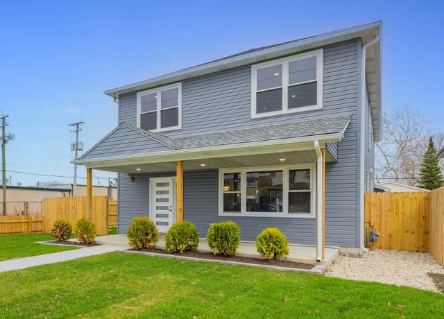 Property at 4113 Eberly Ave, Brookfield, IL 60513, 5 beds, 3 baths