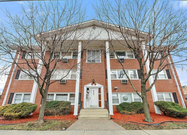 Property at 4247 Amelia Ave Unit 1A, Lyons, IL 60534, 1 bed, 1 bath