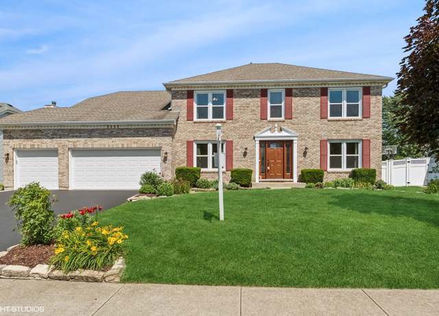 Property at 2020 Saint Andrews Dr, Plainfield, IL 60586, 4 beds, 2.5 baths