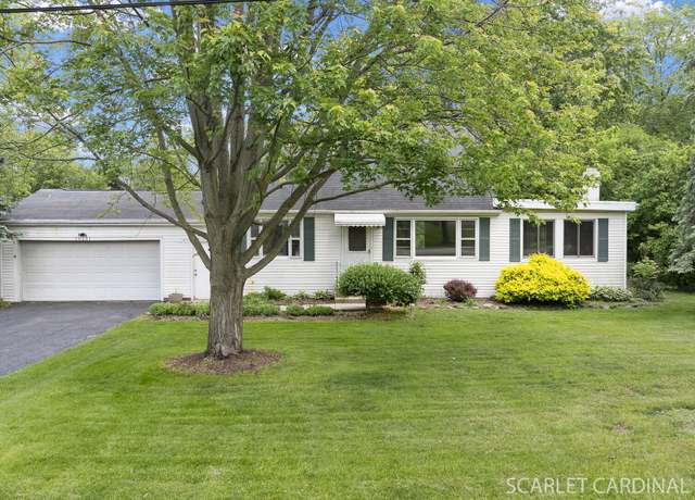 Property at 3N251 Lakewood Dr, West Chicago, IL 60185, 3 beds, 2 baths