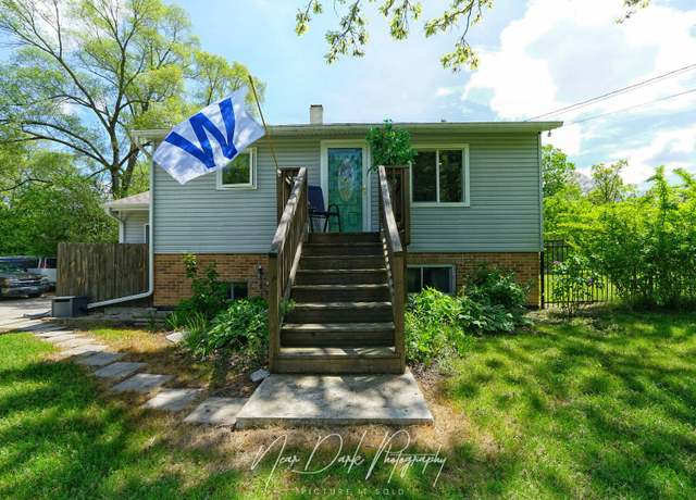 Property at 37167 N Frolic Ave, Beach Park, IL 60087, 2 beds, 2 baths