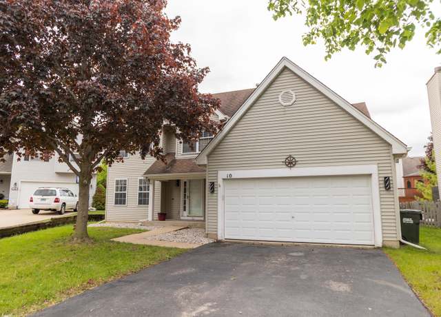 Property at 10 Sugar Creek Ct, Lake In The Hills, IL 60156, 3 beds, 2.5 baths