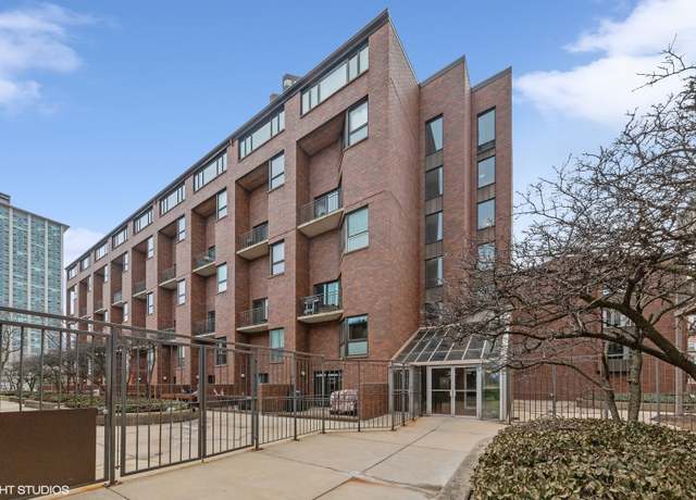 Property at 3700 N Lake Shore Dr #113, Chicago, IL 60613, 2 beds, 2.5 baths