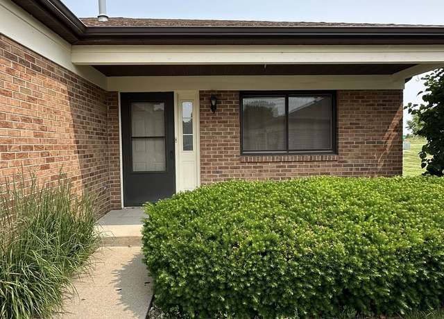 Property at 2406 A Coventry Ct #2406, Sterling, IL 61081, 2 beds, 1 bath