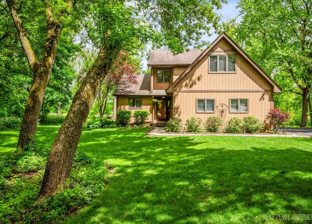 Property at 5N597 Hidden Springs Dr, St. Charles, IL 60175, 4 beds, 2 baths