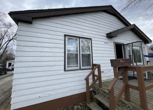 Property at 21945 Millard Ave, Richton Park, IL 60471, 2 beds, 1 bath