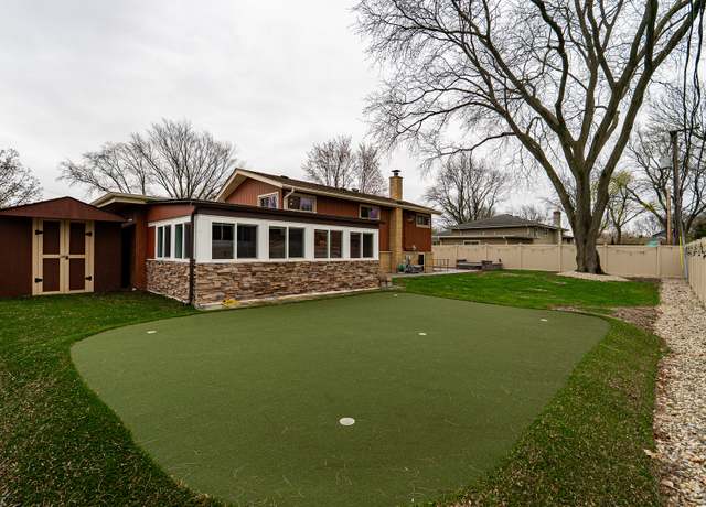 Property at 1116 N Westgate Rd, Mount Prospect, IL 60056, 3 beds, 2 baths