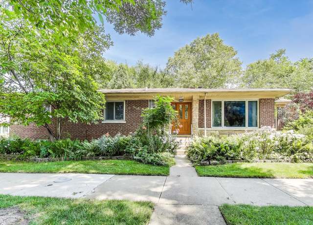 Property at 5305 N Virginia Ave, Chicago, IL 60625, 4 beds, 2.5 baths