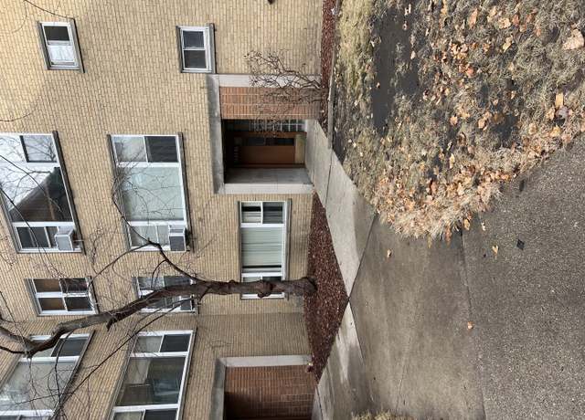Property at 6144 N Damen Ave Unit GG, Chicago, IL 60659, 2 beds, 1 bath