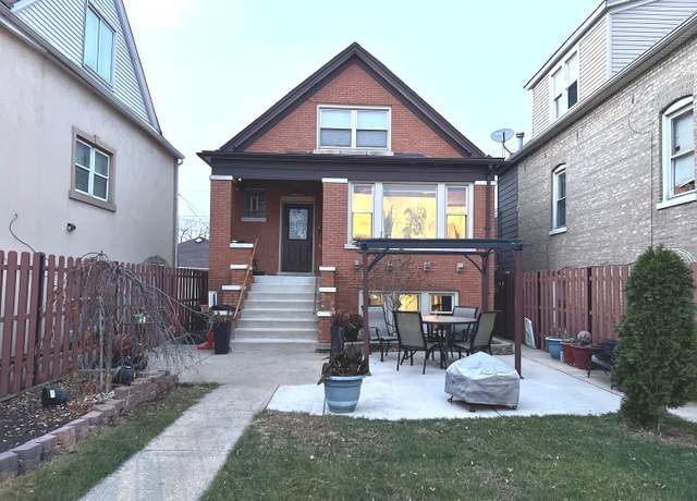 Property at 5810 W 64th Pl, Chicago, IL 60638, 8 beds, 3 baths