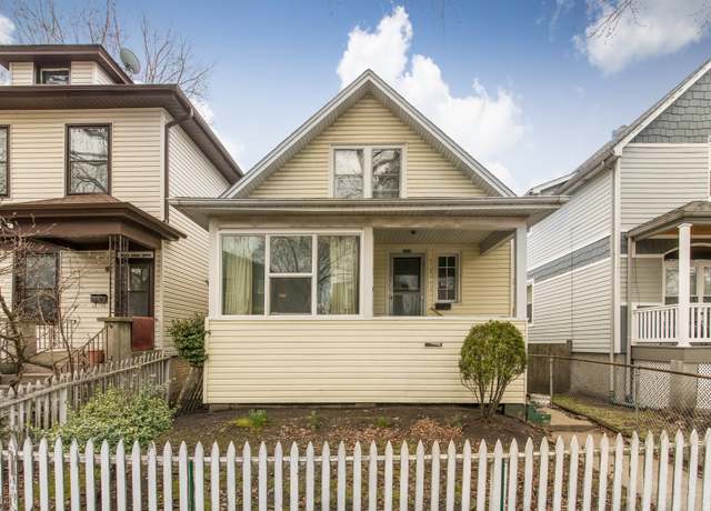Property at 1124 Sherman Ave, Evanston, IL 60202, 4 beds, 2 baths