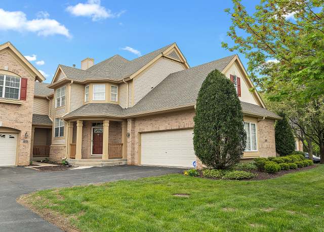 Property at 2106 Medinah Ct Unit B, Palos Heights, IL 60463, 3 beds, 2 baths