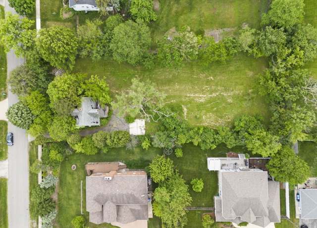 Property at 3910 Sterling Rd, Downers Grove, IL 60515