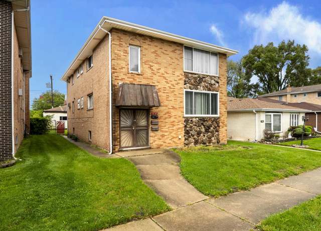 Property at 518 Jeffery Ave, Calumet City, IL 60409, 6 beds, 4 baths