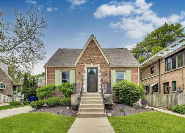 Property at 9906 S Saint Louis Ave, Evergreen Park, IL 60805, 4 beds, 1.5 baths