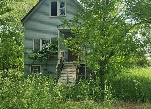 Property at 7232 S Green St, Chicago, IL 60621, 2 beds, 1 bath