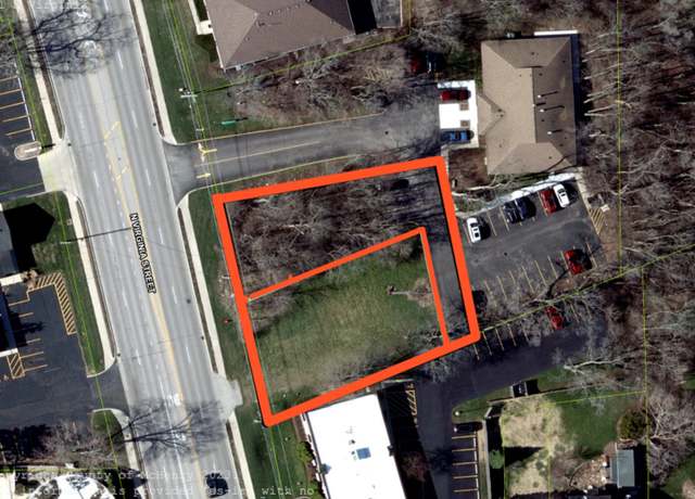 Property at 21 N Virginia St, Crystal Lake, IL 60014