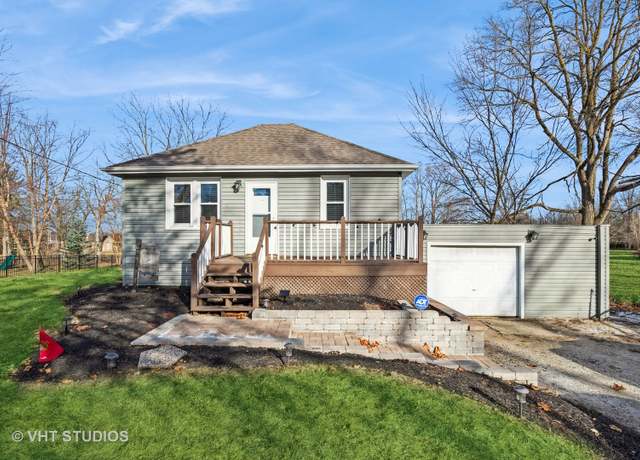 Property at 11802 Country Club Rd, Woodstock, IL 60098, 2 beds, 1 bath